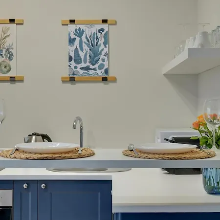 Plaza 41 Blue Bay By Triapart