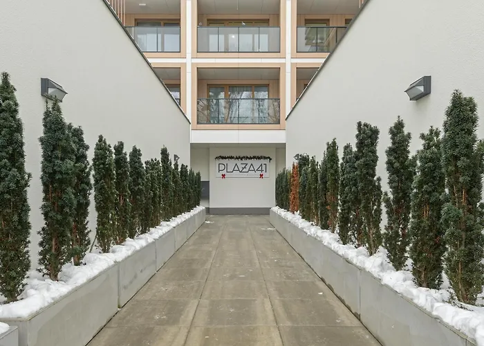 Plaza 41 Blue Bay By Triapart *